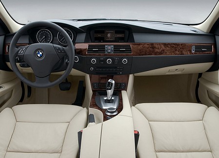 BMW 5シリーズ BMW 5シリーズ