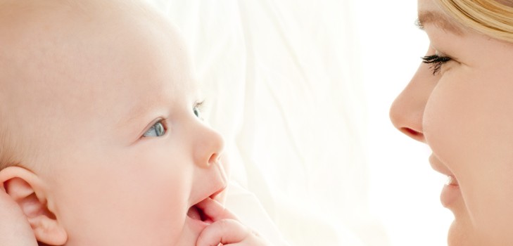 子供が生活のコミュニケーションの習慣を身につけるのを助ける方法