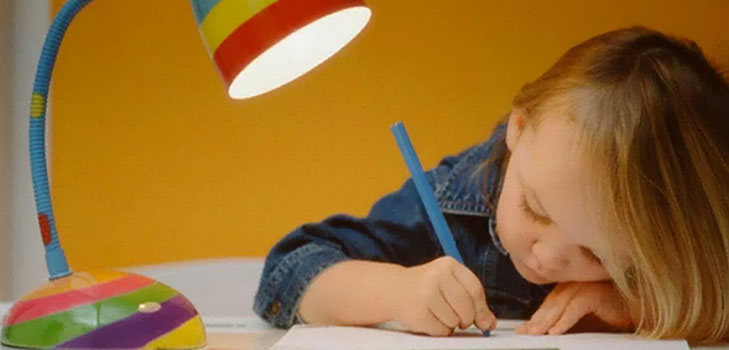 Neskuchnaya study：学生の職場を適切に装備する方法