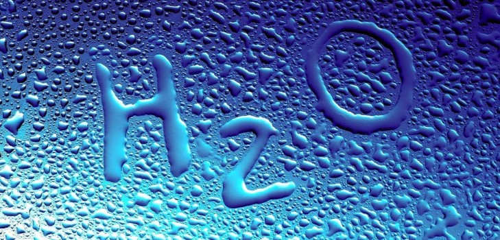 水から何ができるのですか：私たちはリズナを作ります
