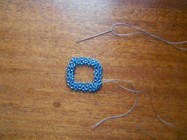 初心者のためのビーズブレスレットを作る方法