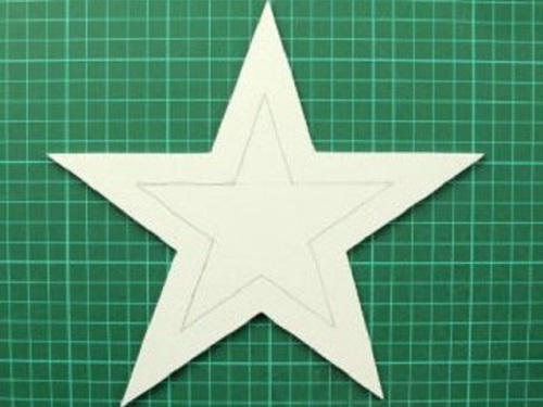 紙の星を作る方法