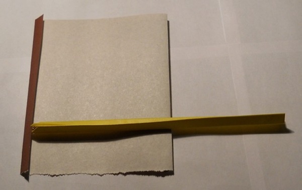 あなた自身の手で紙から剣を作る方法