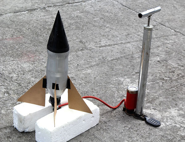自分の手でロケットを作る方法
