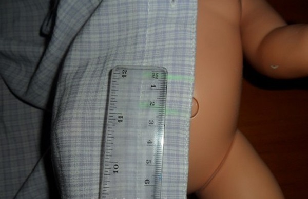 あなたの手で人形服を縫う方法