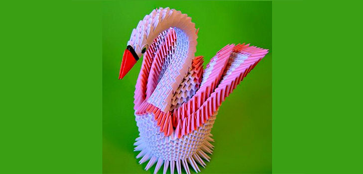 モジュールから白鳥の折り紙を作る方法 - 写真とビデオを使った段階的な指示