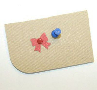 スクラップブッキングスタイルの新年の挨拶カード：自分の手でカードを作る方法