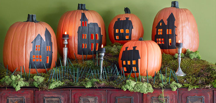Halloweenの子供のための工芸品