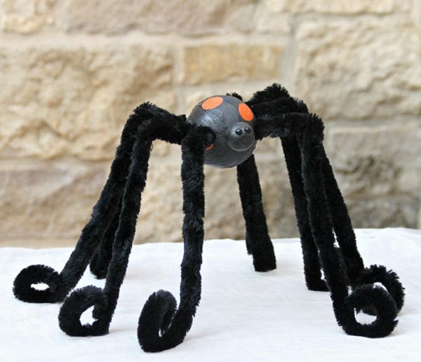 Halloweenの子供のための工芸品