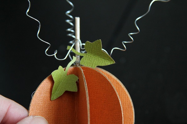 Halloweenの子供のための工芸品