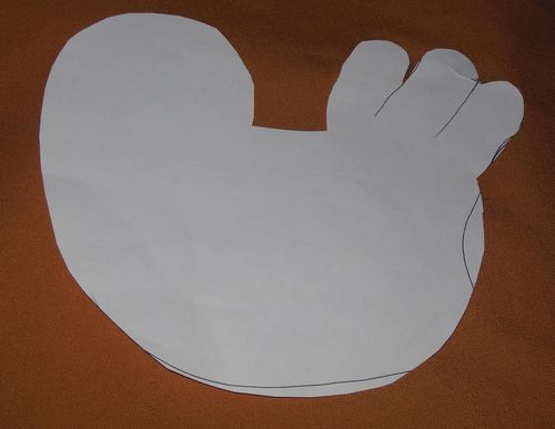 柔らかいおもちゃが自分の手で