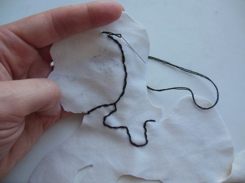 柔らかいおもちゃが自分の手で