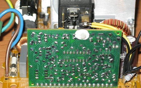 あなたの手で車のバッテリーの充電器 - それは簡単です！