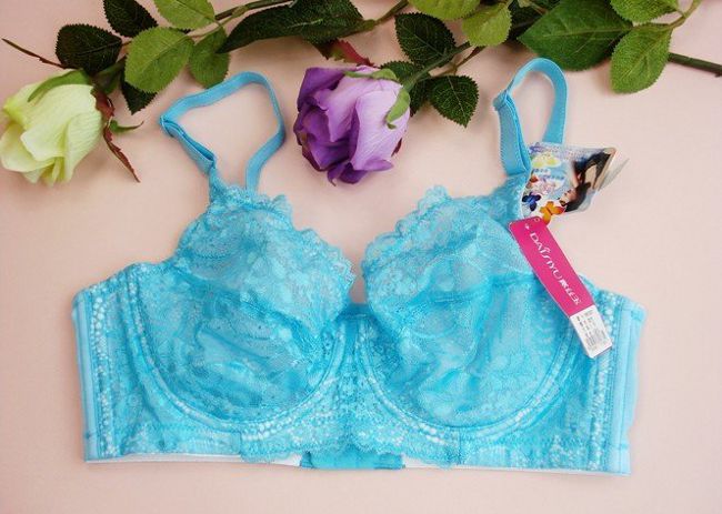 ブラジャーのサイズ:どのように決定する? ブラジャーのサイズ:どのように決定する?