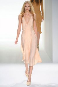 ファッショナブルな春のドレス2012 ファッショナブルな春のドレス2012