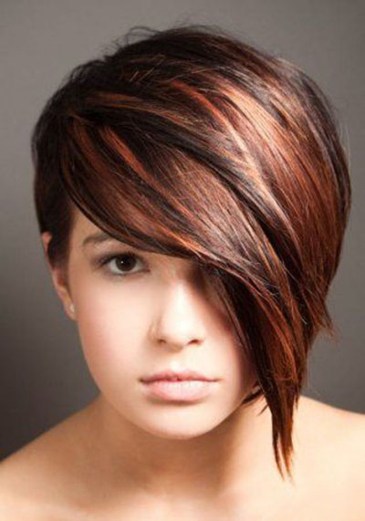 2014〜2015年の新シーズンのトレンディなショートヘアカット