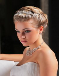 ヘアスタイルは、2012年のデミで ヘアスタイルは、2012年のデミで