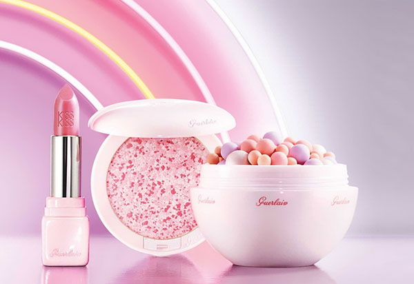 ラグジュアリーな輝き：装飾コレクションGuerlain Meteorites Happy Glow 2017