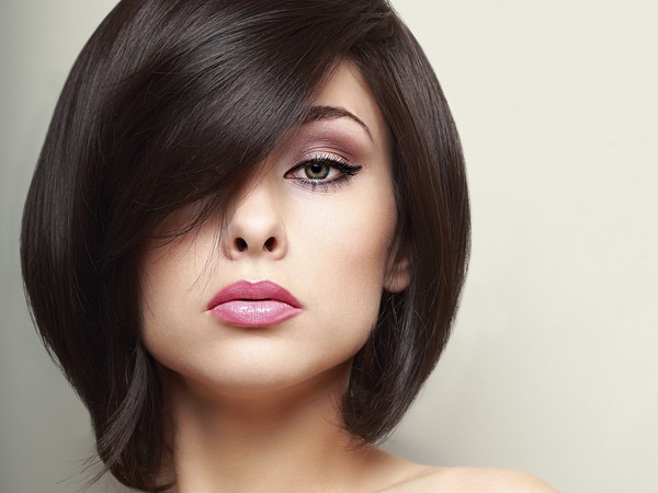 スタイリングなしのスマートなヘアカット - 写真とレビュー