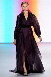 女性のためのイブニングドレス2012 