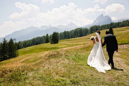 夏の結婚式の写真撮影のアイデア