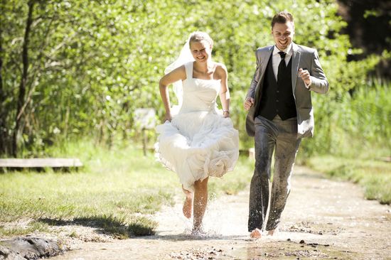 夏の結婚式の写真撮影のアイデア