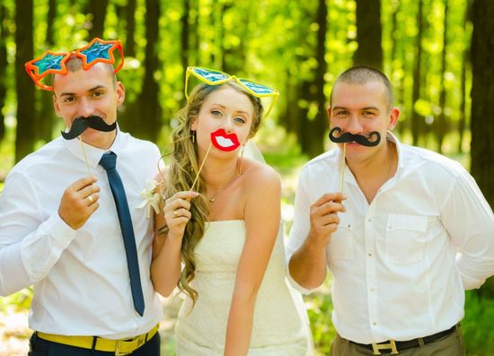 夏の結婚式の写真撮影のアイデア