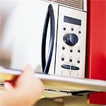 電子レンジで調理する方法は？