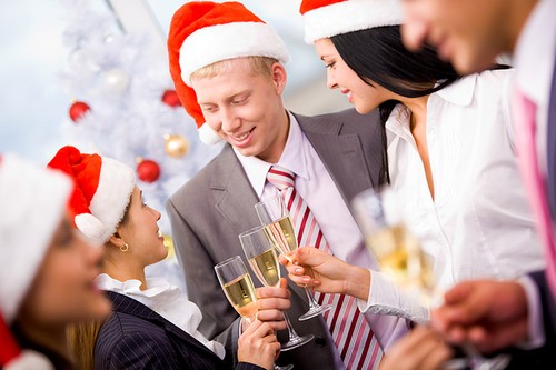 2016年の新年にあなたの同僚を祝福する方法 - 詩、スピーチ、おめでとう