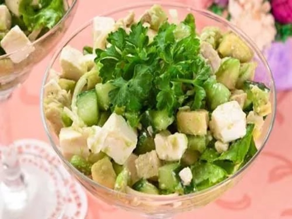 アボカドを正しく食べる方法