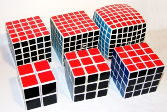 Rubikの立方体を追加する方法。 Rubikの立方体3x3、アセンブリ図を収集する
