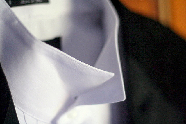 衣服から脂っこい汚れを取り除くには？