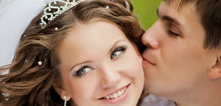 結婚式の準備：ステップバイステップの指示