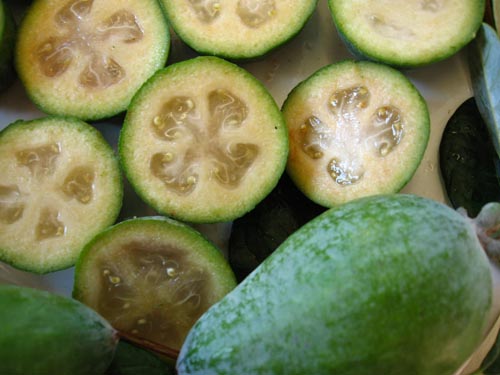 Feijoaと砂糖、写真付きの最高のレシピ