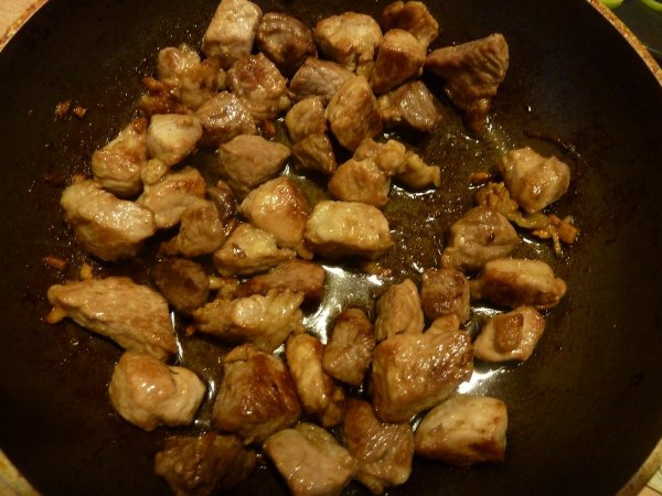 細かく刻んだ肉