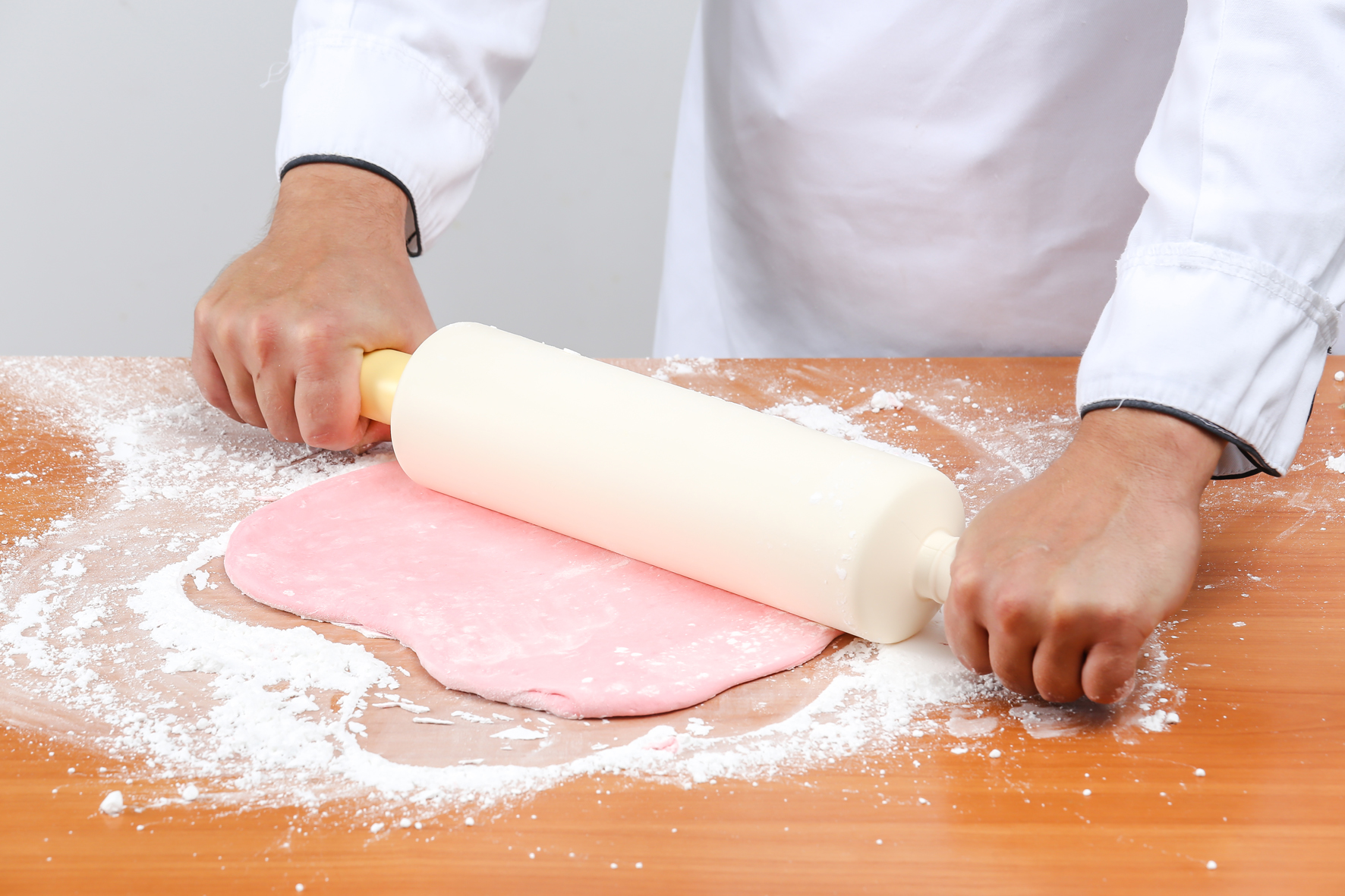 どのようにケーキのマスチックを作る？