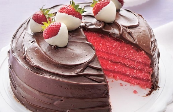 おいしいイチゴのケーキ