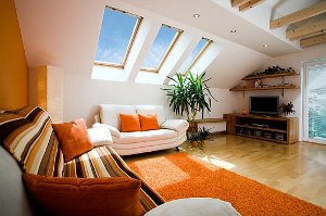 屋根裏部屋のインテリア 屋根裏部屋のインテリア