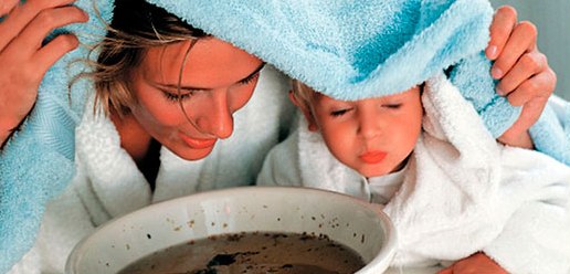 家庭で咳を素早く治す方法、効果的な民間療法