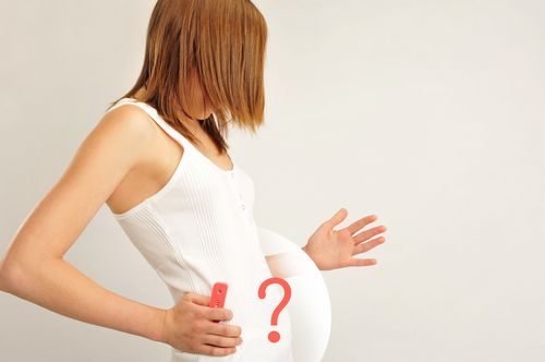 どのように早期妊娠を決定する