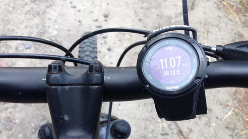 自転車に乗っている間にどれだけのカロリーが燃えているか